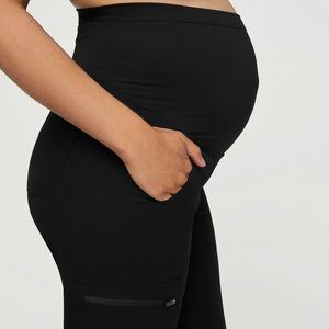 FIGS maternity joggers XS NWOT